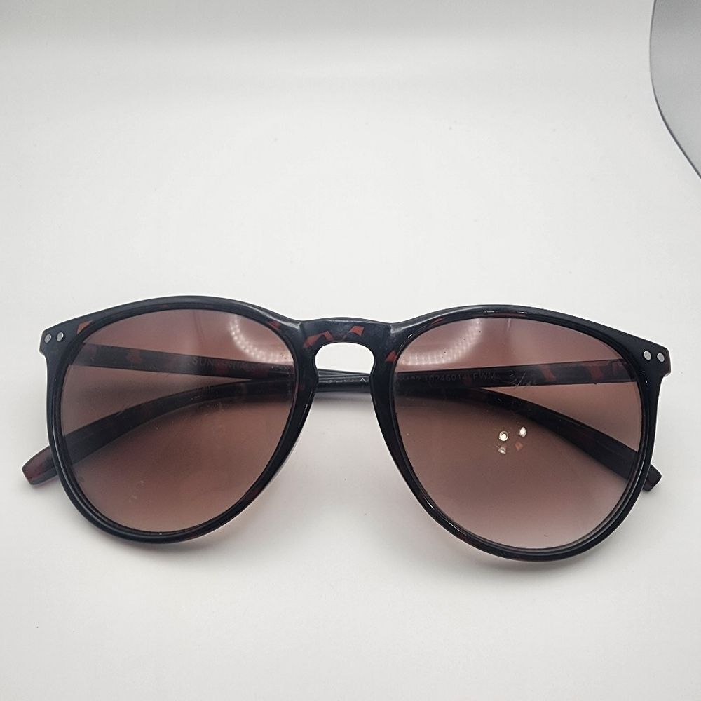 Sunsentials Tortoiseshell Sunglasses - image 4